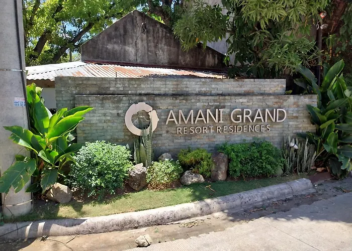 & Fly At Amani Grand Residences 3 Guests 5-min Airport Pool Fast Wifi Netflix *
